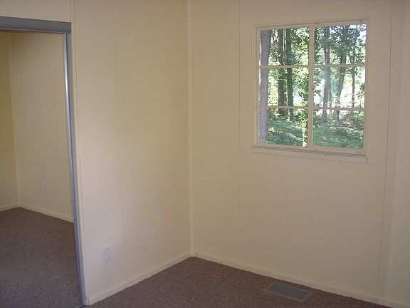 4th image of 6454 Maplewood Dr