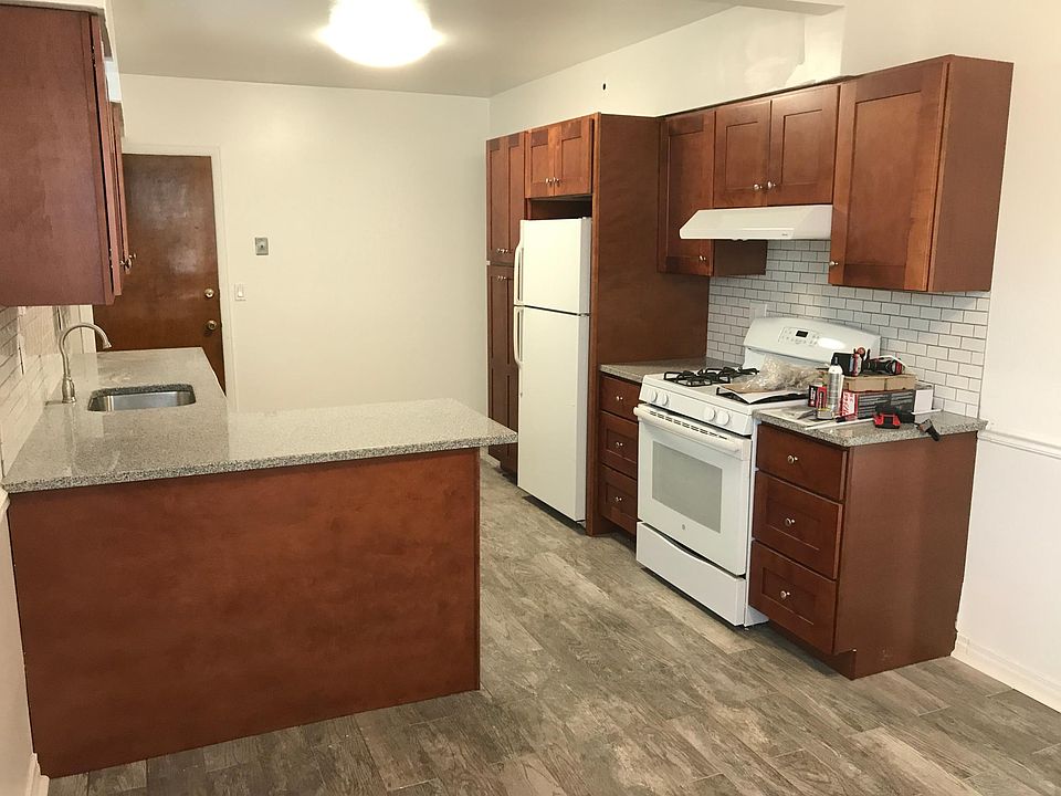 1st image of 4818 201st St #1