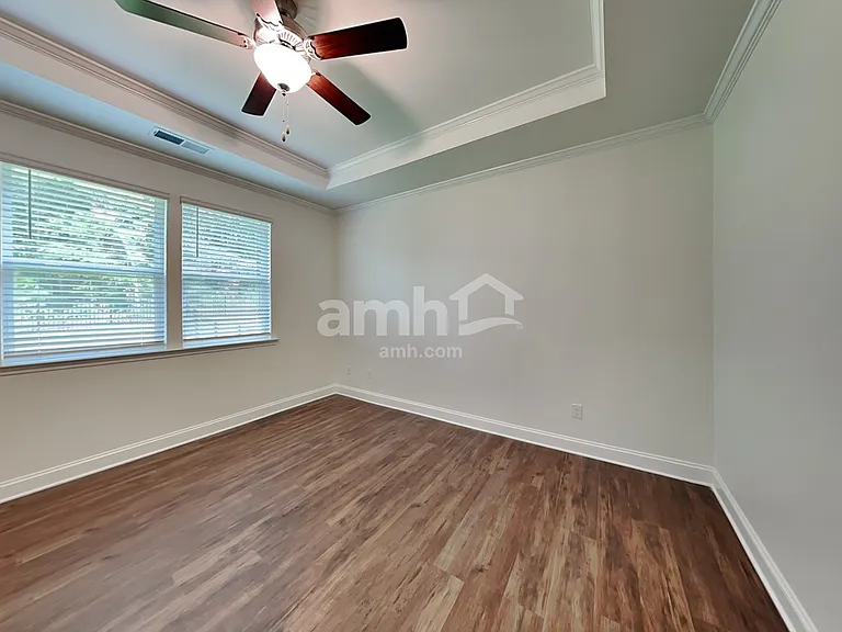 7309 Garrett Ct — Photo 16