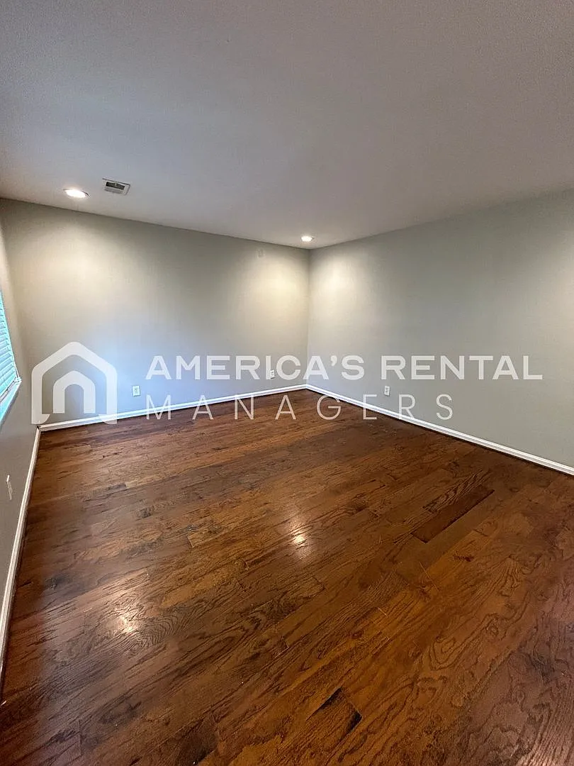 Deposit Pending! Beautifully Remodeled Home For Rent In Grayson Valley! View With 48 Hours Notice! — Photo 3