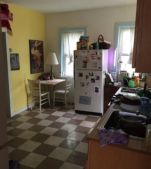 2830 W Armitage Apartment — Photo 2