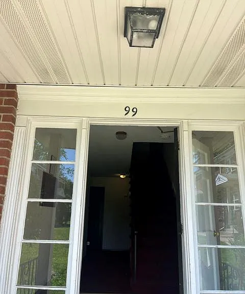 99 N Middletown Rd #E — Photo 1