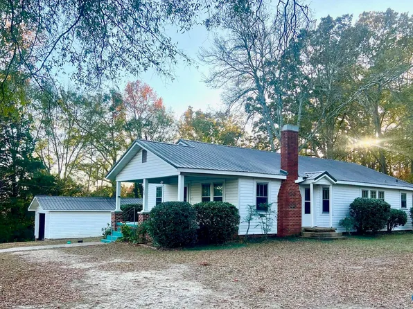 3476 Ford St, Hokes Bluff, AL 35903