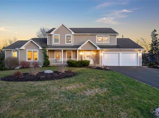 3954 Totem Pole Cir, Camillus, NY 13031