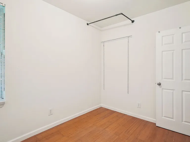 1616 Willington St #1 — Photo 15