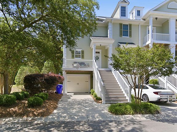 2nd image of 581 River Ridge Drive Unit 1