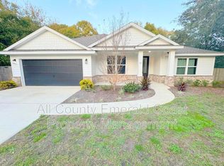 481 Kelly St, Destin, FL 32541