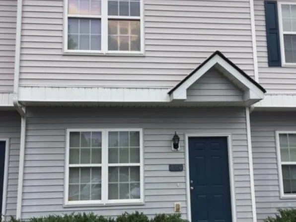 124 Blue Crest Ln #124, Durham, NC 27705