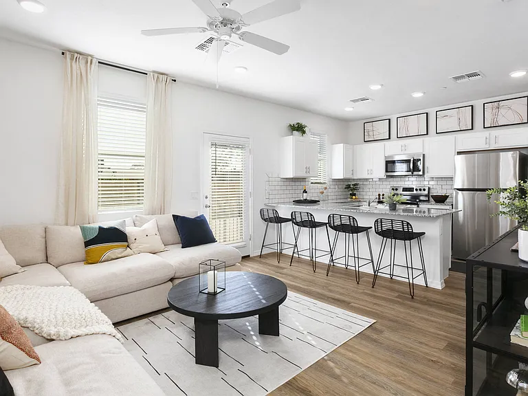 Townhomes at Sunnyside — Photo 5