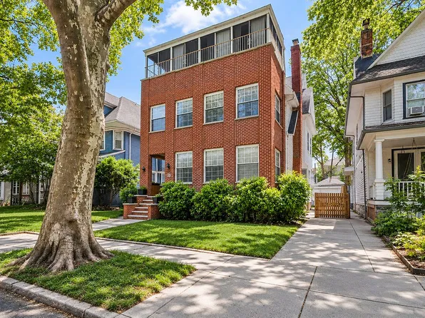 511 Argyle Rd, Brooklyn, NY 11218