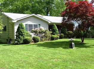 15 Shongum Rd, Randolph, NJ 07869