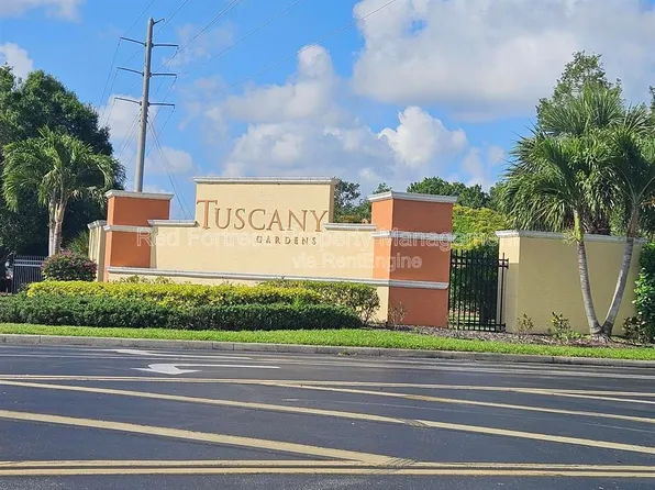 6360 Aragon Way, Fort Myers, FL