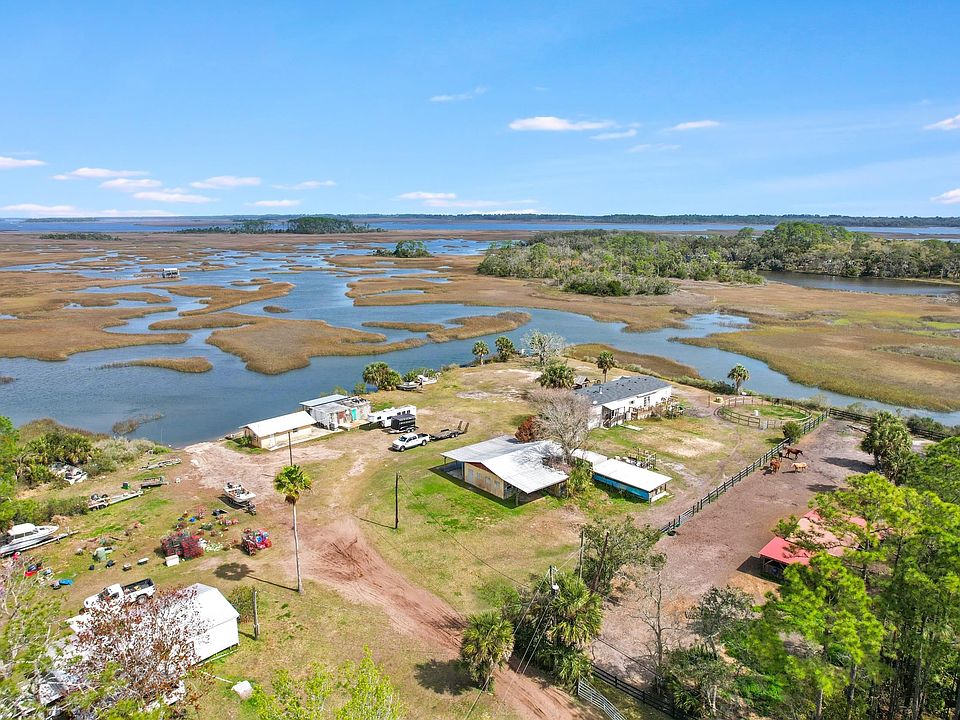 1st image of 490 Coopers Cove Rd