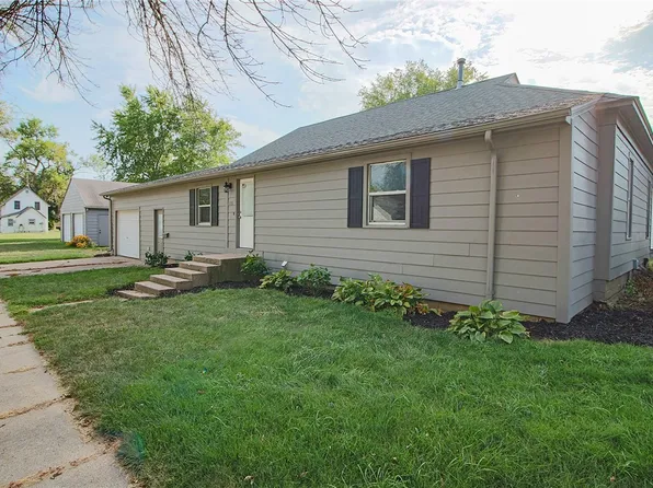 220 N 1st Ave, Coon Rapids, IA 50058