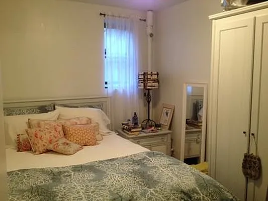 Rented by FirstService Realty (legacy) | media 14