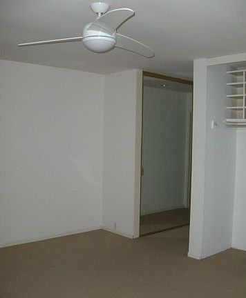5th image of 5966 Gaines St