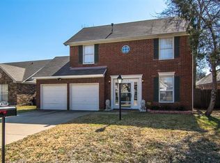 4708 Bracken Dr, Fort Worth, TX 76137