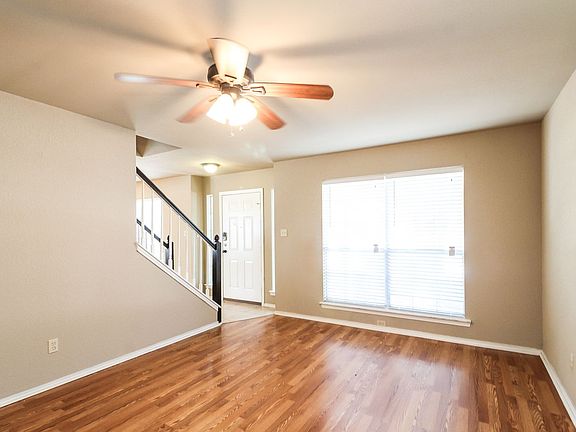 2nd image of 717 Sierra Ct