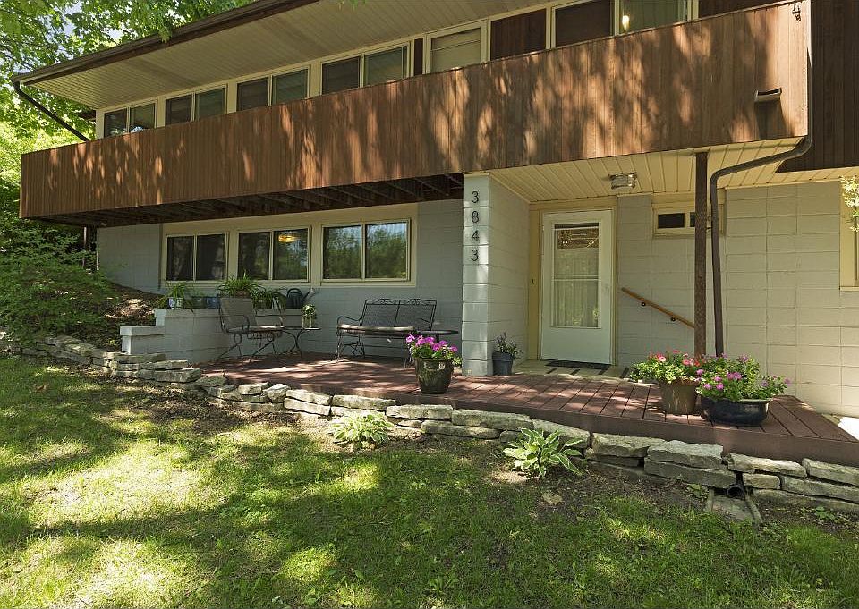 1st image of 3843 Glenhurst Ave