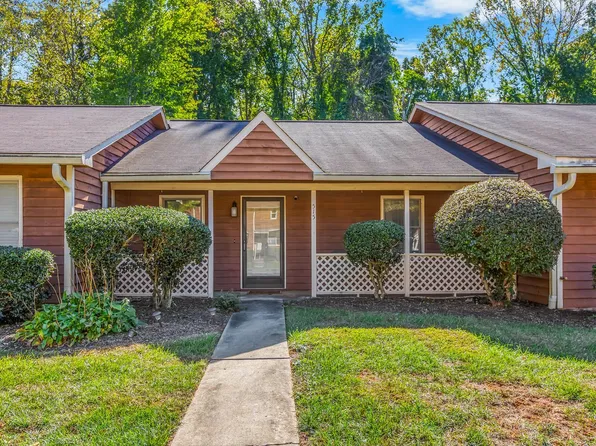 515 Rock Cliff Ct, Winston Salem, NC 27104