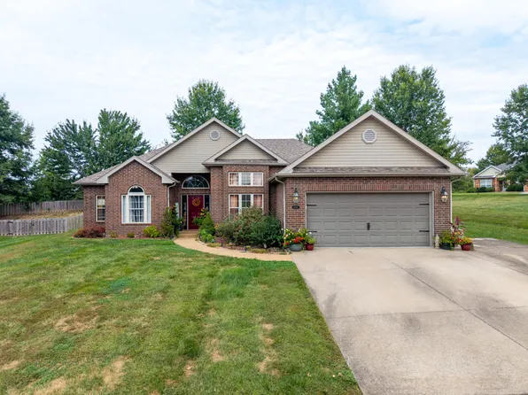 6403 Chelan Dr, Columbia, MO 65203