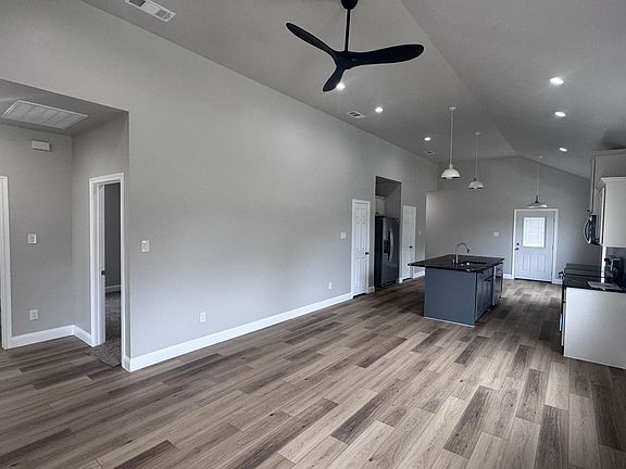 2nd image of 2225 College St