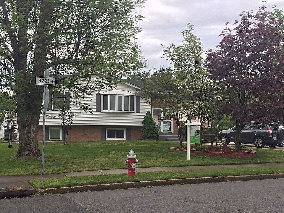 1st image of 7610 McCloud Ct