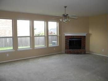 2nd image of 1003 Kenwood Dr