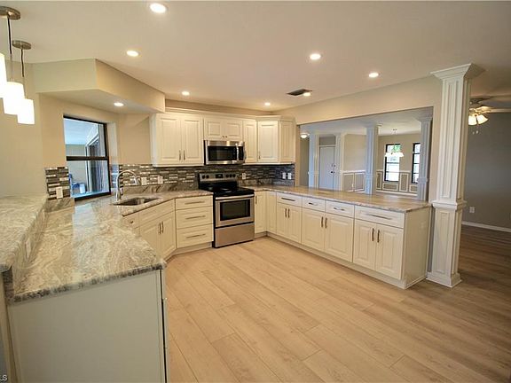 2nd image of 2286 SE 28th St