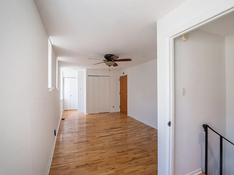 1137 Pine St #103 — Photo 17