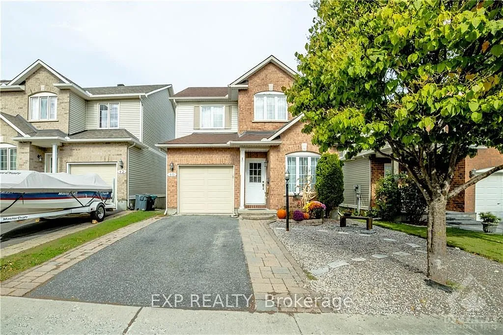3 bed, $2,700 — Photo 1
