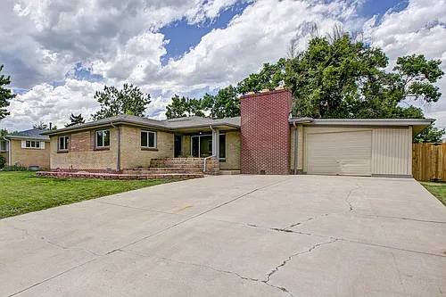 3311 W Layton Ave Photo 1