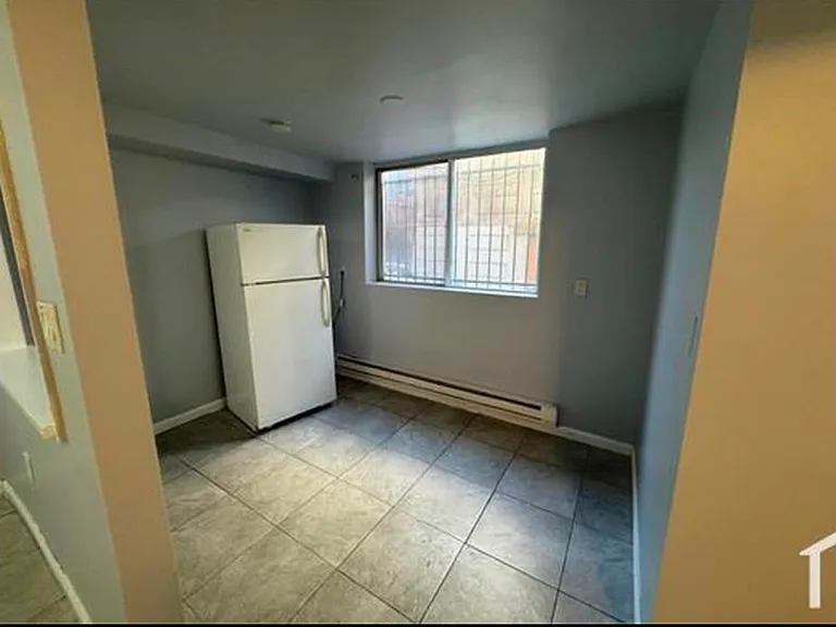 202 Brookdale Ave #B1 — Photo 2