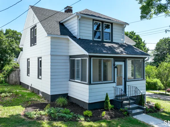 53 Hillcrest Avenue, Hamden, CT 06514