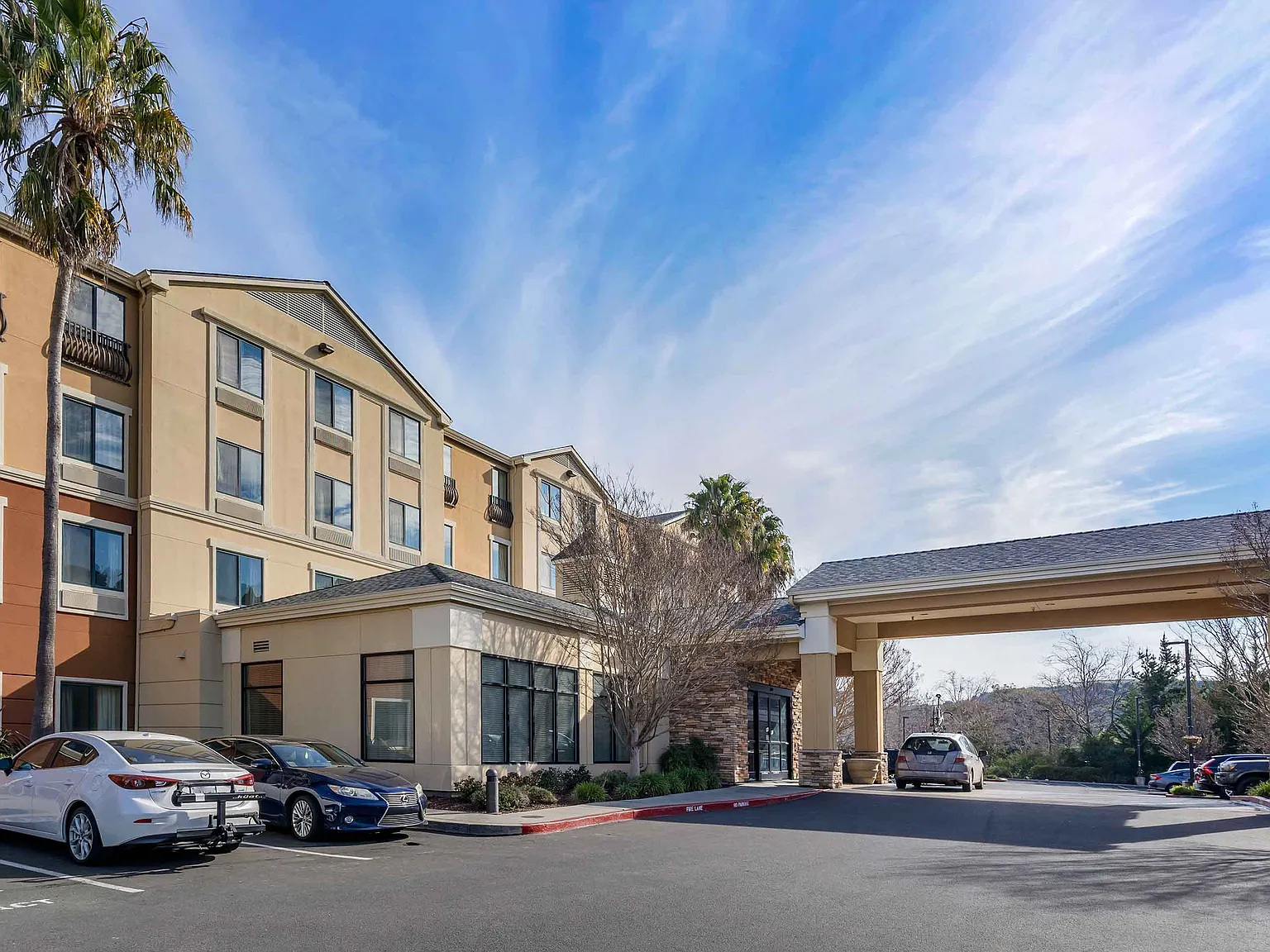 San Rafael - Francisco Blvd East — Photo 2