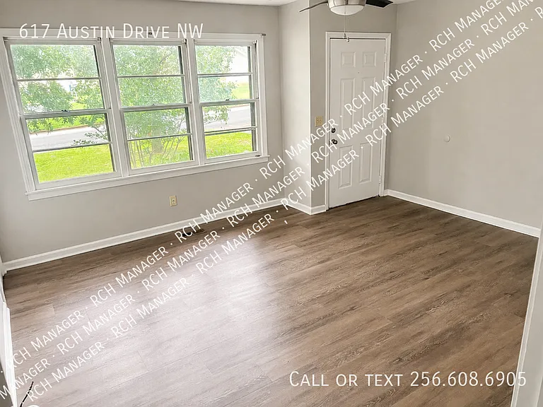617 Austin Dr NW — Photo 2
