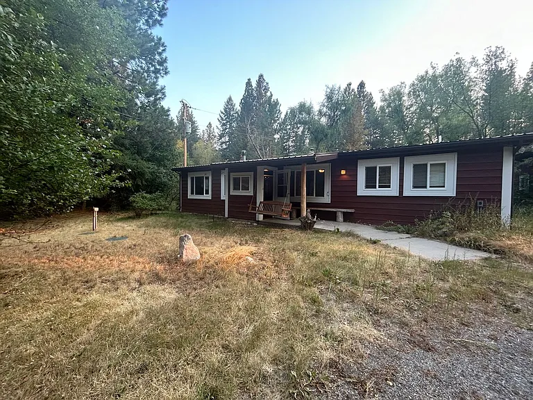 15295 Highway 12 W — Photo 2