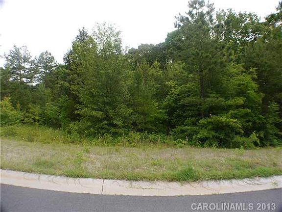 3rd image of 2214 Evergreen Dr #56