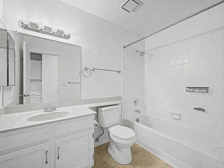 11851 N 76th Dr — Photo 16