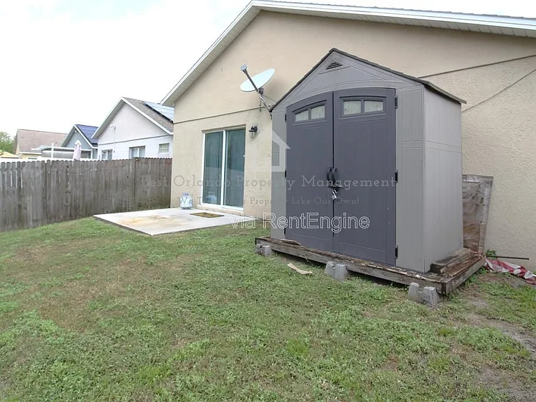 464 Briar Bay Cir — Photo 26