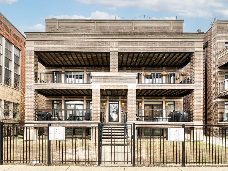 1513 W Diversey Pkwy #1517-2W — Photo 17