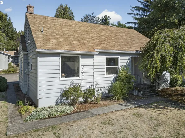 2817 SW Spring Garden St, Portland, OR 97219