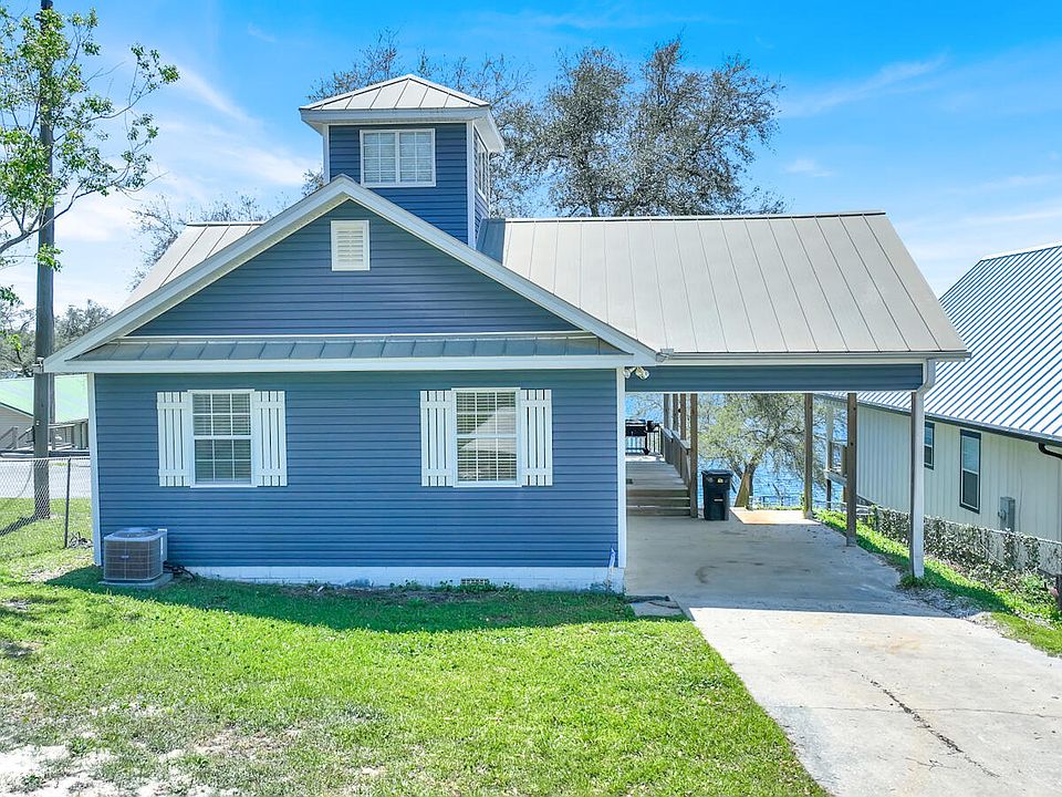 1st image of 3429 Crystal Lake Dr