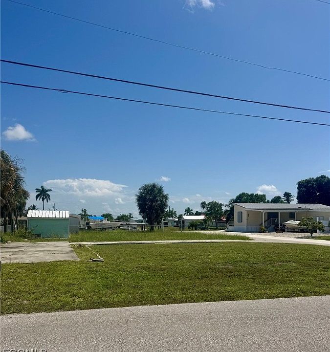 1st image of 4765 Curlew Dr