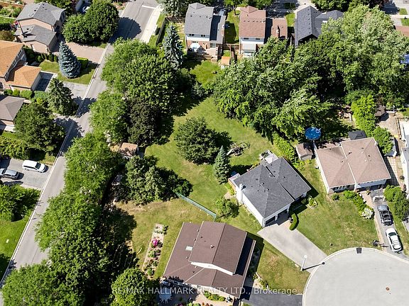 5th image of 20 Oak Ct #2