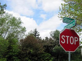 6290 Stone Rd, Hudson, OH 44236