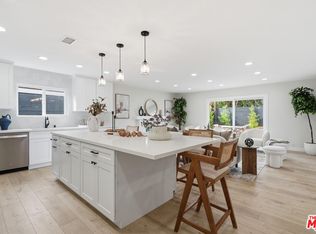 19891 Gloucester Ln, Huntington Beach, CA 92646