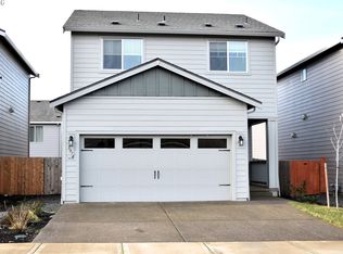 3974 SW Knapp Dr, Gresham, OR 97080