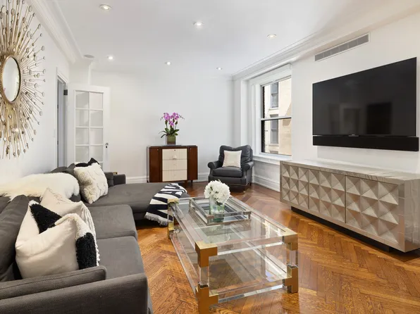 125 East 84th Street 8A image 3 of 7