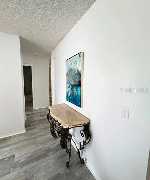 335 San Marino Dr — Photo 6